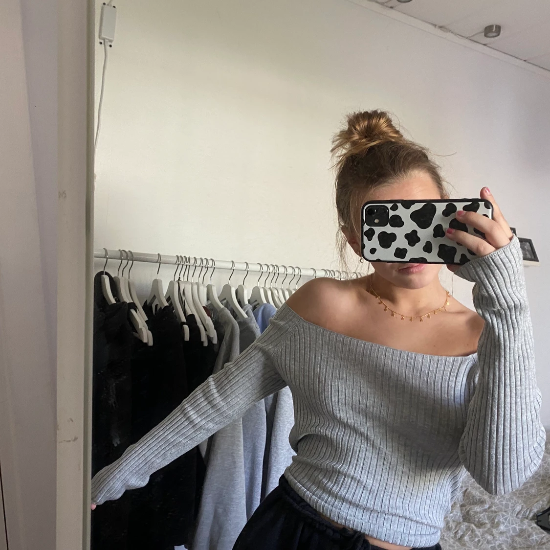 Grå tröja från hm  - 90