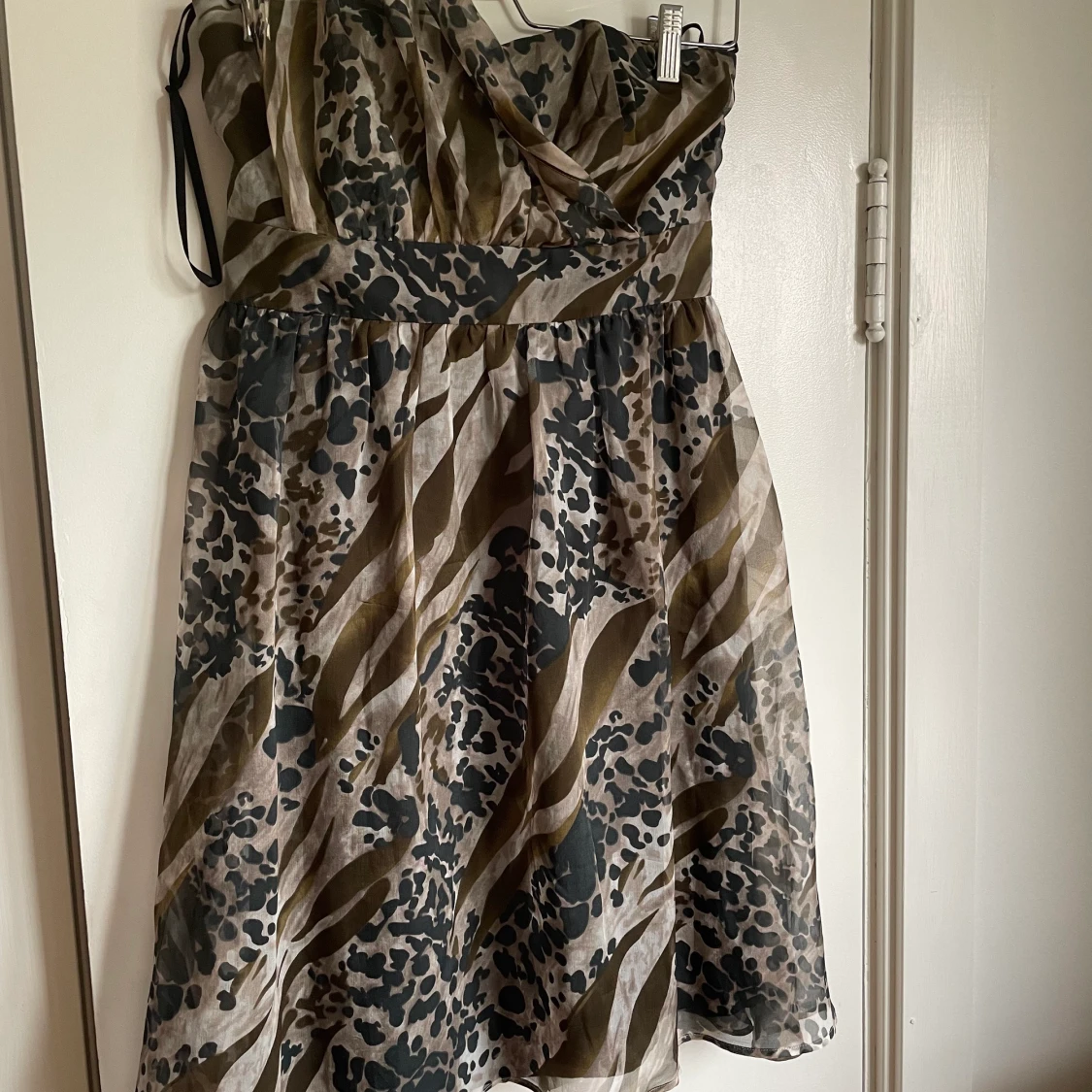 Mönstrad klänning - 91