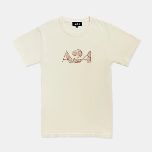 A24 midsommar tshirt L - Aldrig använd. Storlek L. Lutar mer åt benvit än kritvit. 