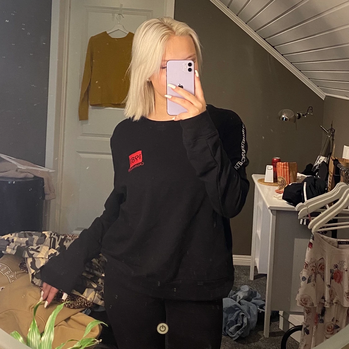 Calvin Klein sweatshirt  - 90