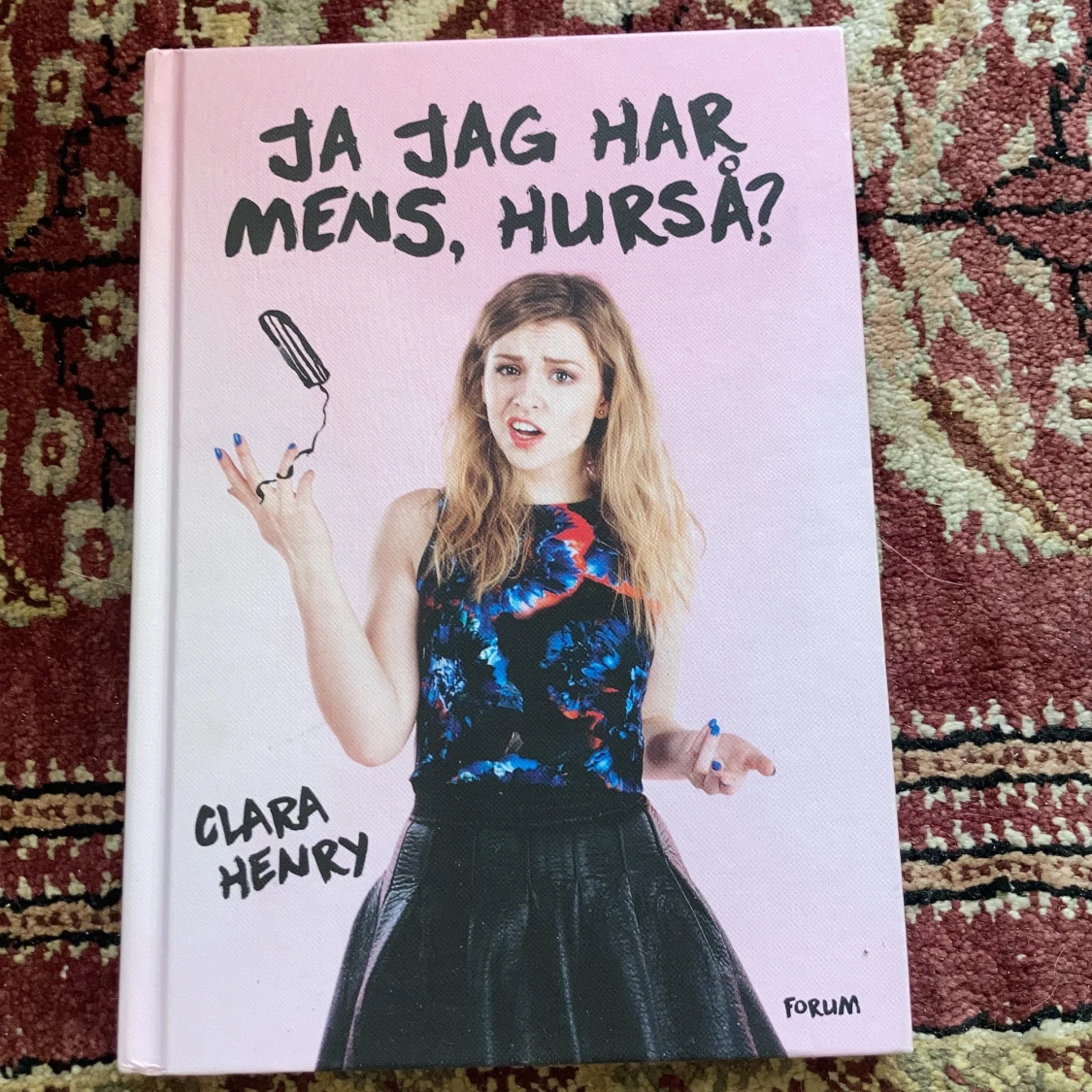Bok av Clara Henry