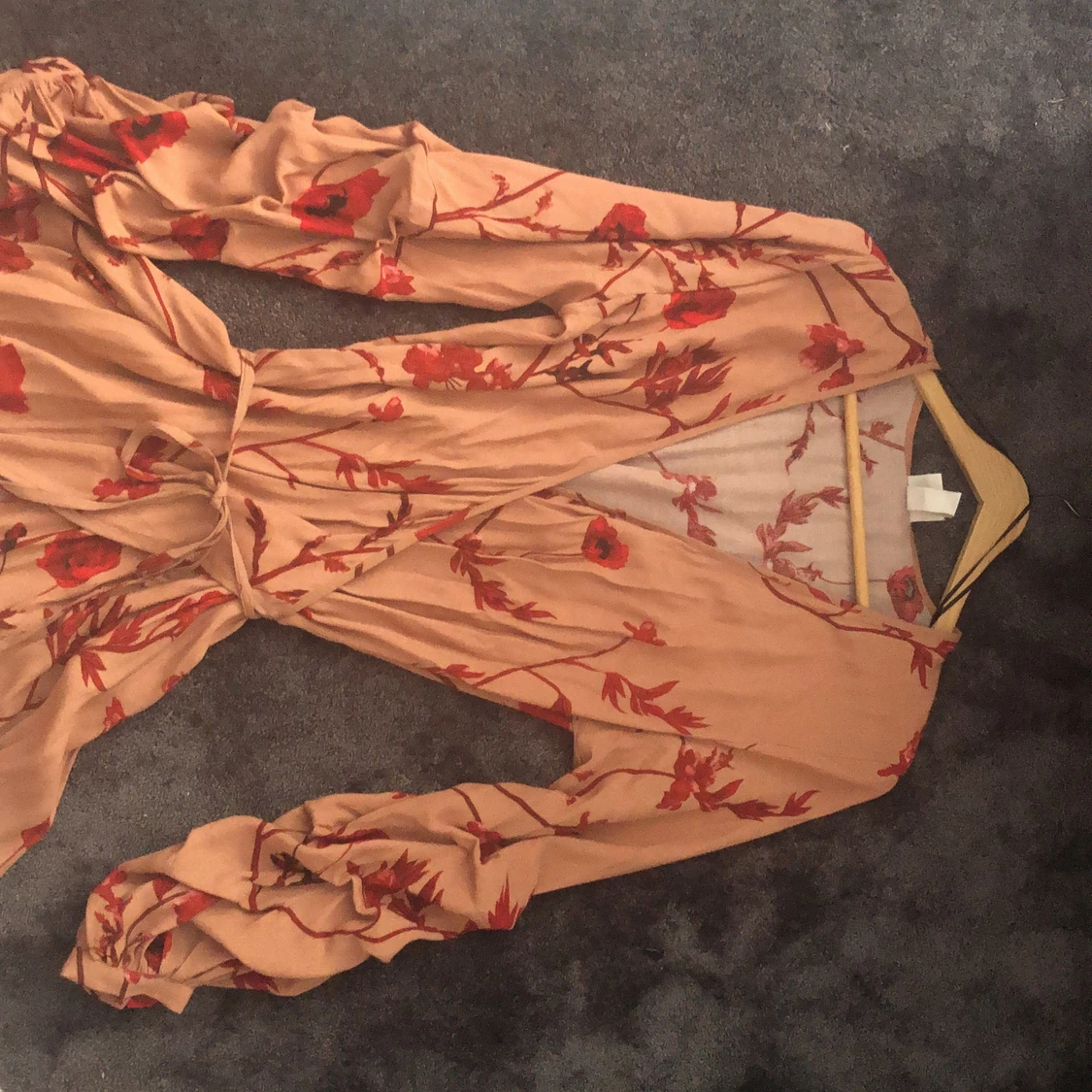 Fin sommar klänning stl m - 90