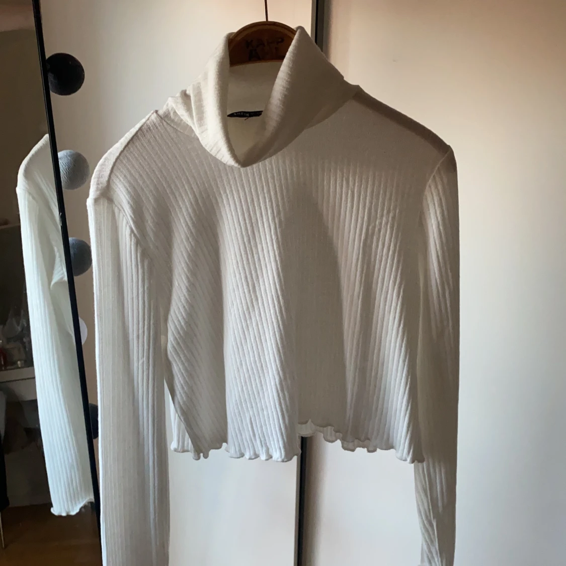 Fin Stickad tröja  - 90