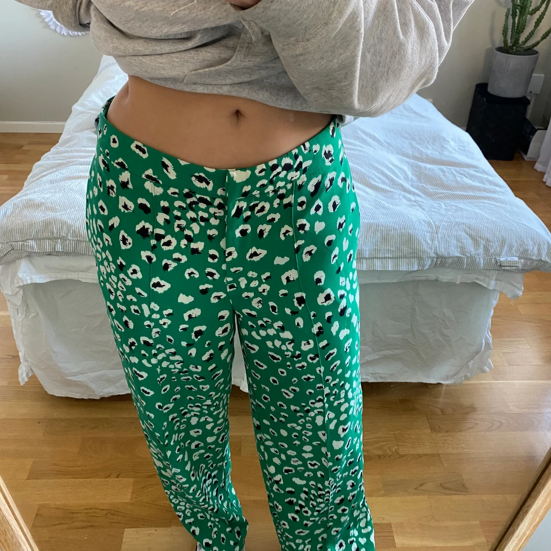 Färgglada kostymbyxor  - 90