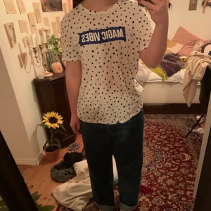 prickig tröja  - tröja för 70kr + frakt