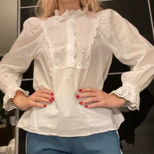 Blus/skjorta - Köpt second hand, väldigt söt skjorta