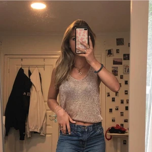 party top - jättefint glittrigt linne