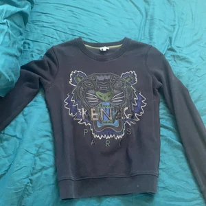 Kenzo tröja - Bra kvalitet, inte använt mycket alls