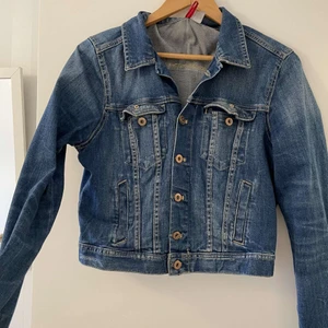 Jeans jacka storlek 40 - Fint skick!