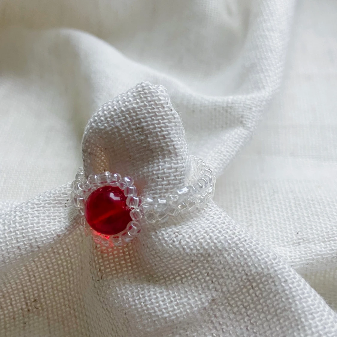 Pärlring ”Rubrum” - 90