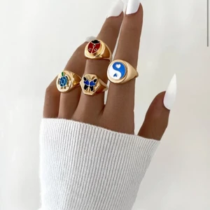 Ringar  - Råkade beställa dessa av två oxå, frakt 24❤️