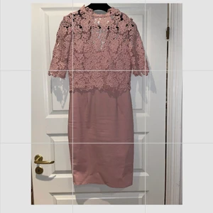 Klänning - Klänning storlek 38