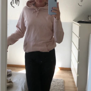 Hoodie rosa  - Jättefin hoodie, säljs då den inte används längre 