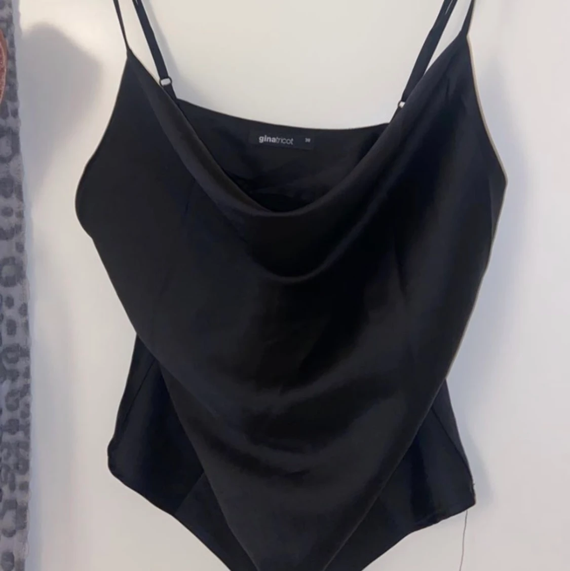 Linne från Gina tricot  - 90