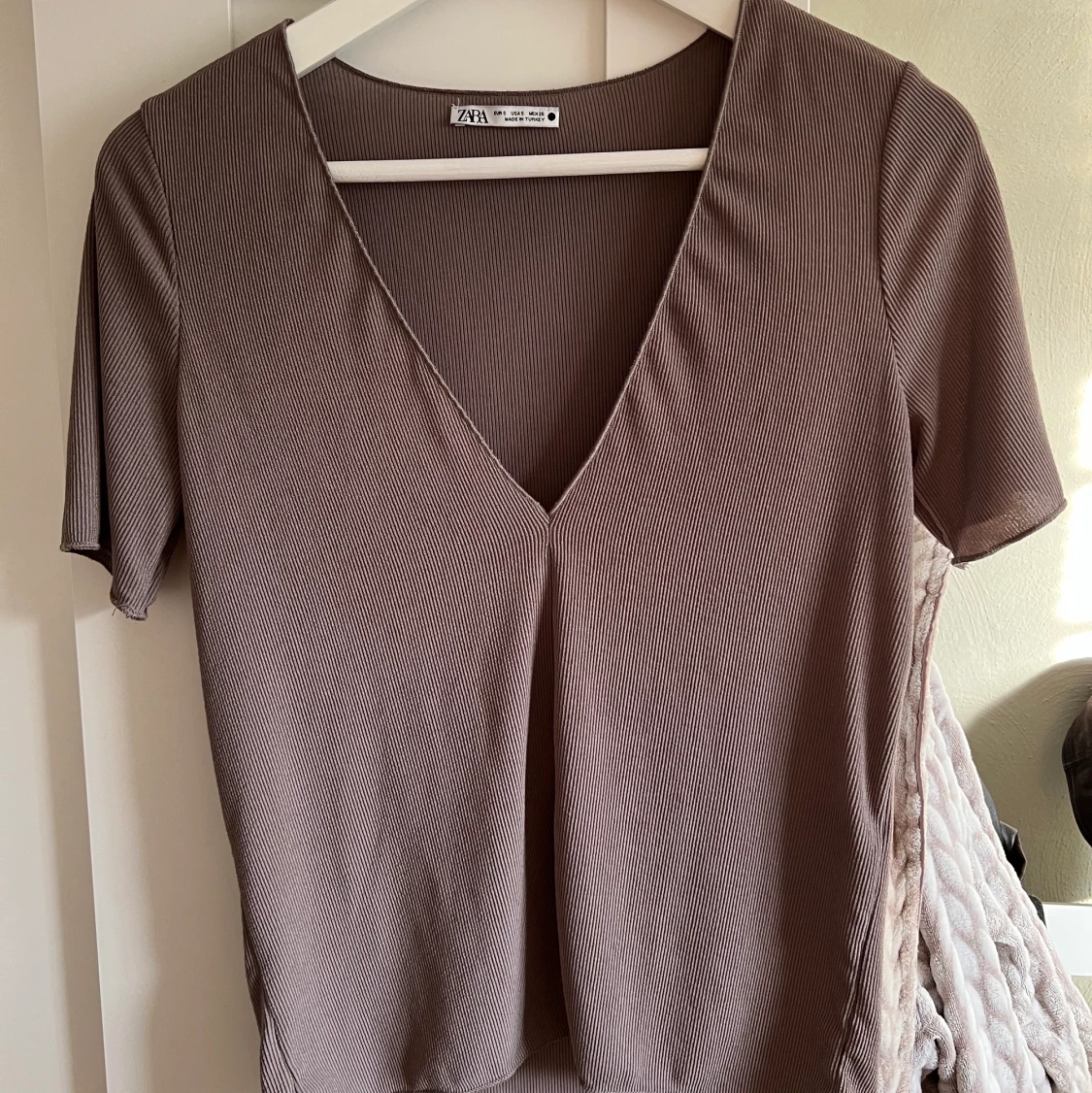 Urringad ribbad t-shirt - 91