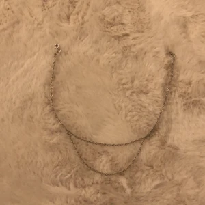 Silver halsband - Silver halsband! Bra skick. 