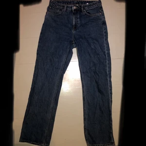 Jeans Weekday voyage  - Weekday-Jeans, Voyage i fint skick. Raka i modellen, unisex 