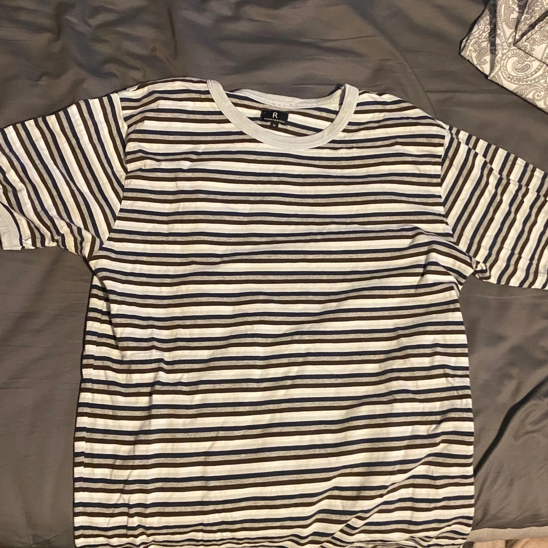 Randig T-shirt  - 91