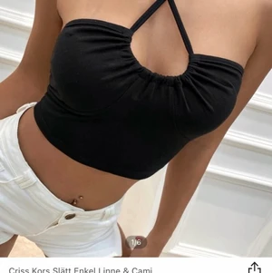 shein - Säljer denna super fina tröjan från shein💕