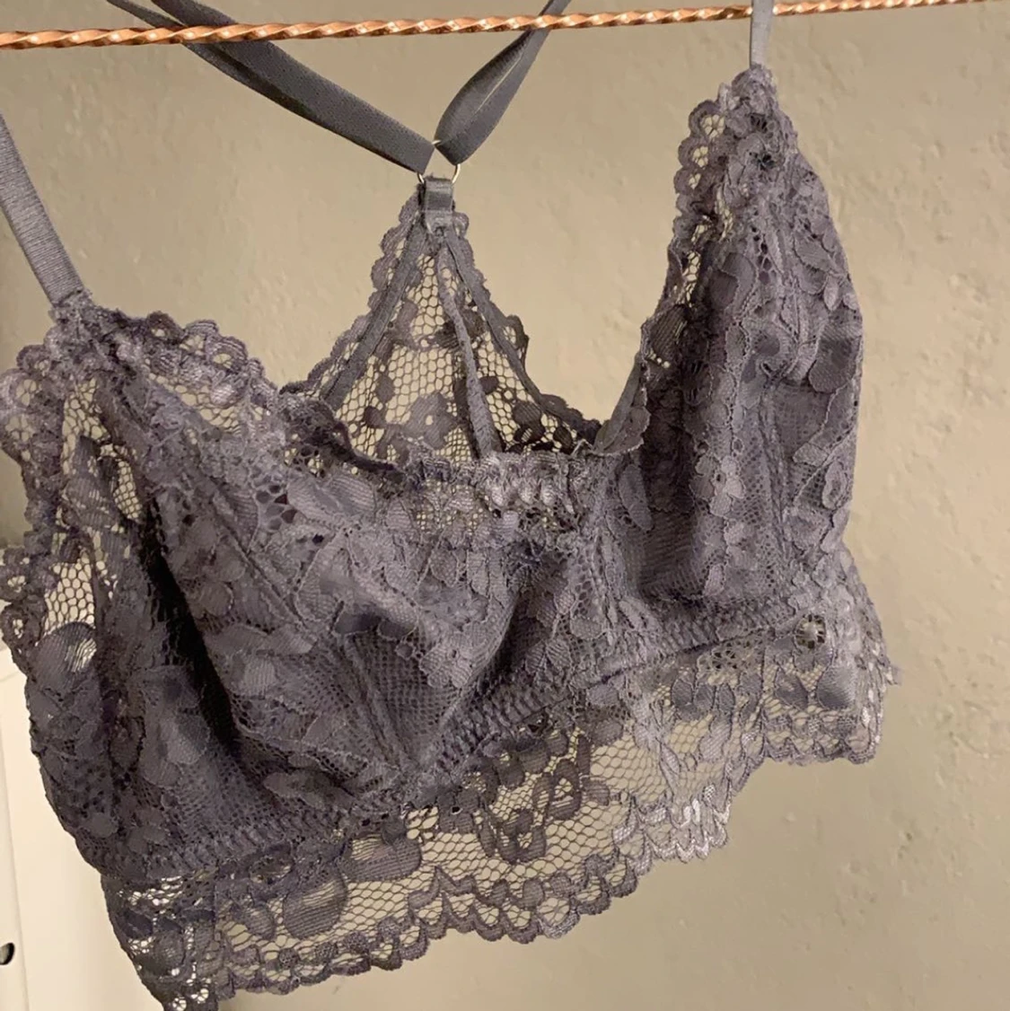 Grå/blå spetts topp