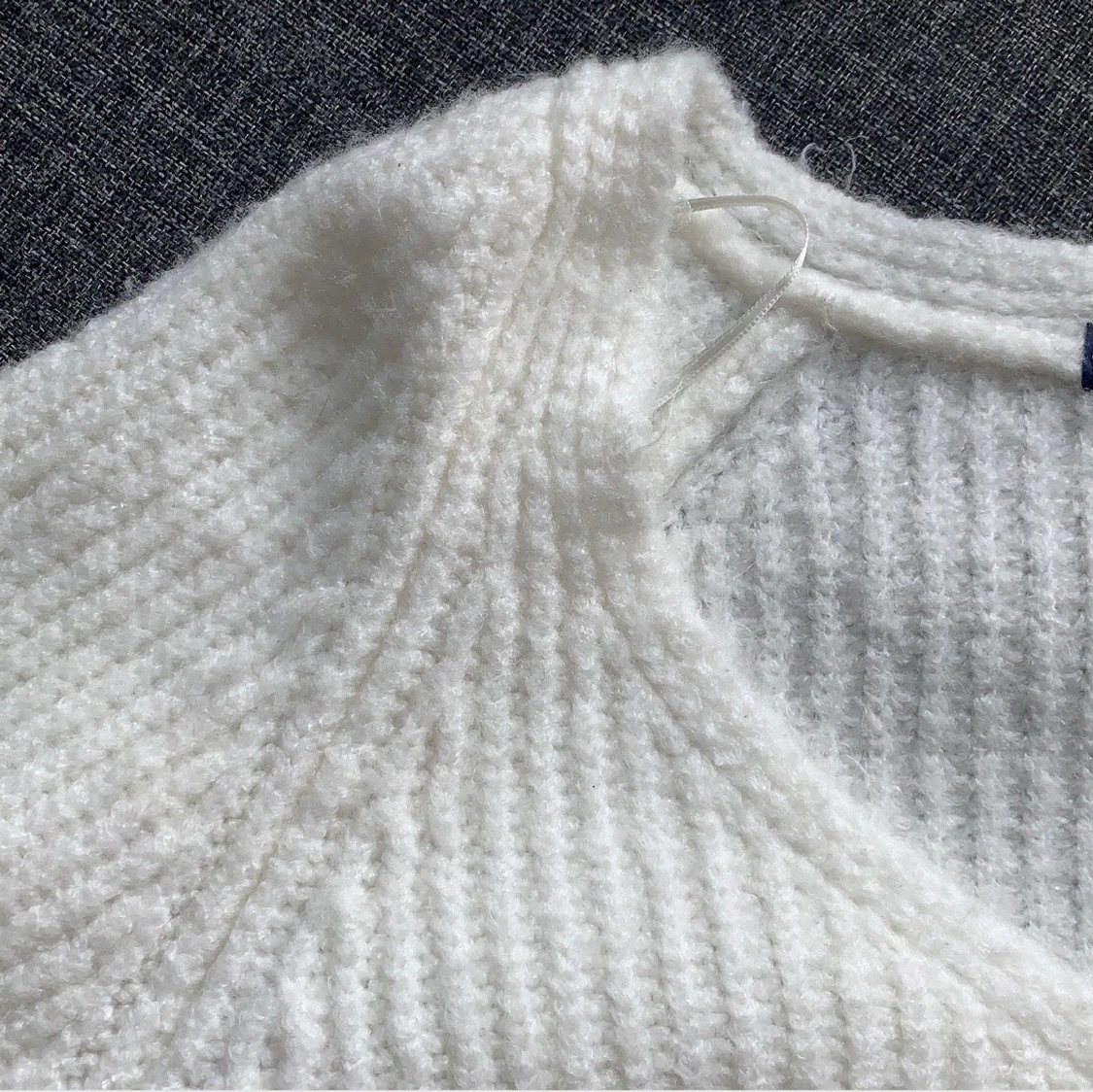 Stickad tröja från chiquelle  - 91