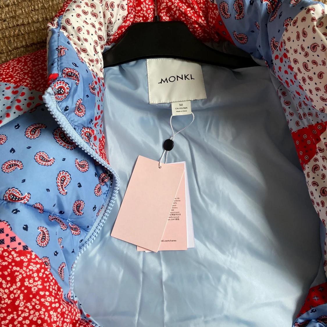 HELT NY JACKA MONKI  - 90