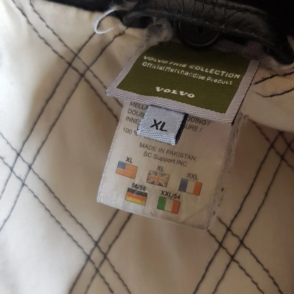 Volvo FH16 Skinnjacka - 91