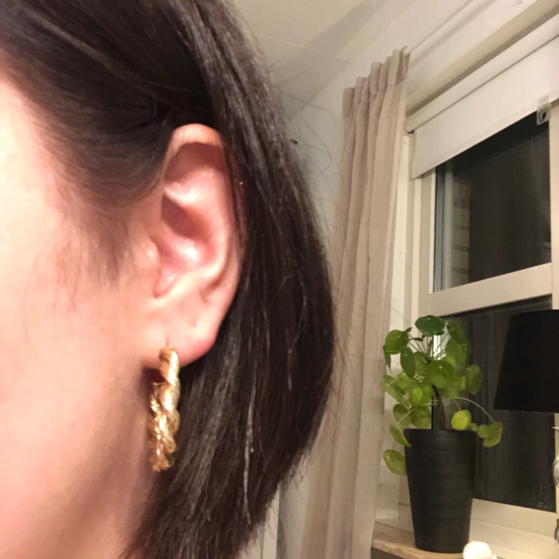 Guld-örhängen  - 90