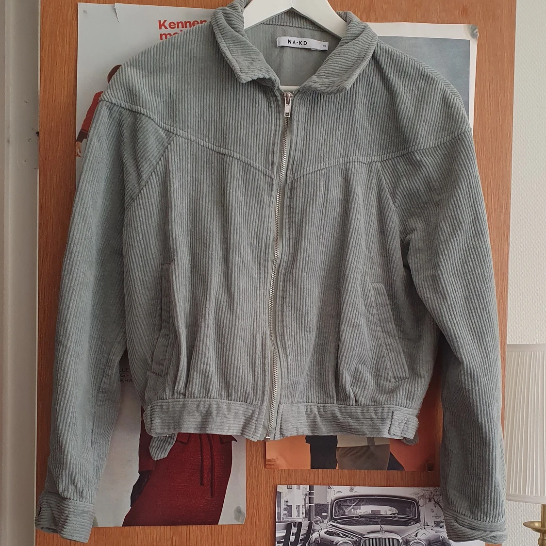 Snygg pastelgrön manchesterjacka, NA-KD