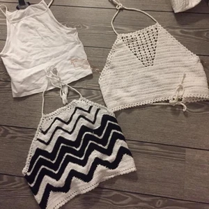 Toppar - S i alla. 50kr för alla 3. Fraktar och möts upp