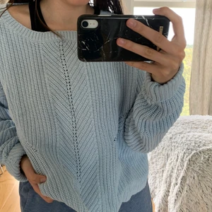 Oversized Gina Tricot Tröja  - helt ny Gina Tricot tröja, väldigt fint oversized look! 