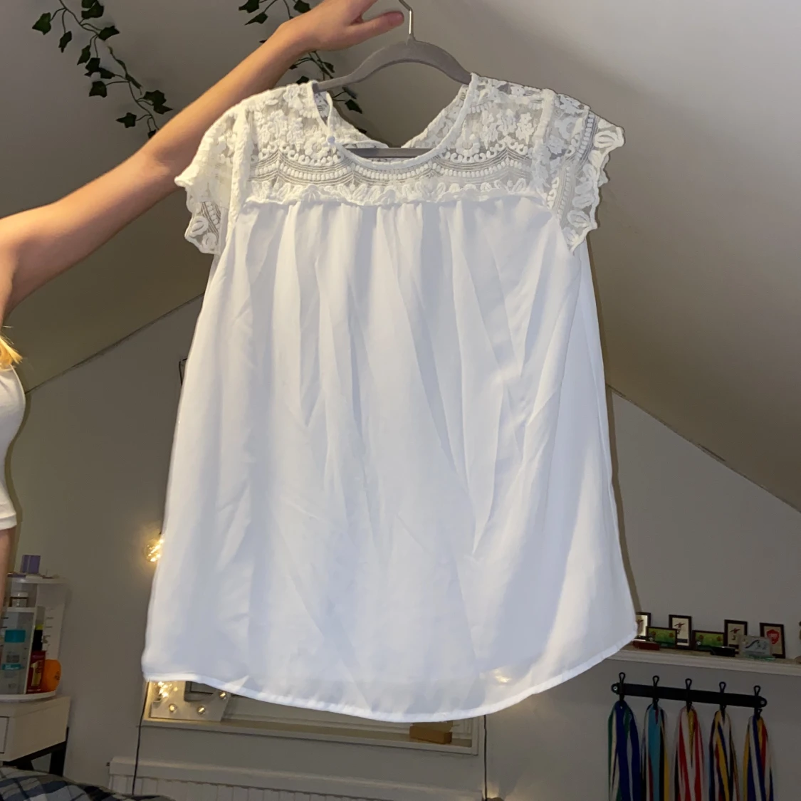 JÄTTEFIN SPETS T-SHIRT - 90