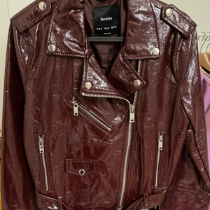 Bershka leather jacket  - Leather jacket from Bershka in size medium 