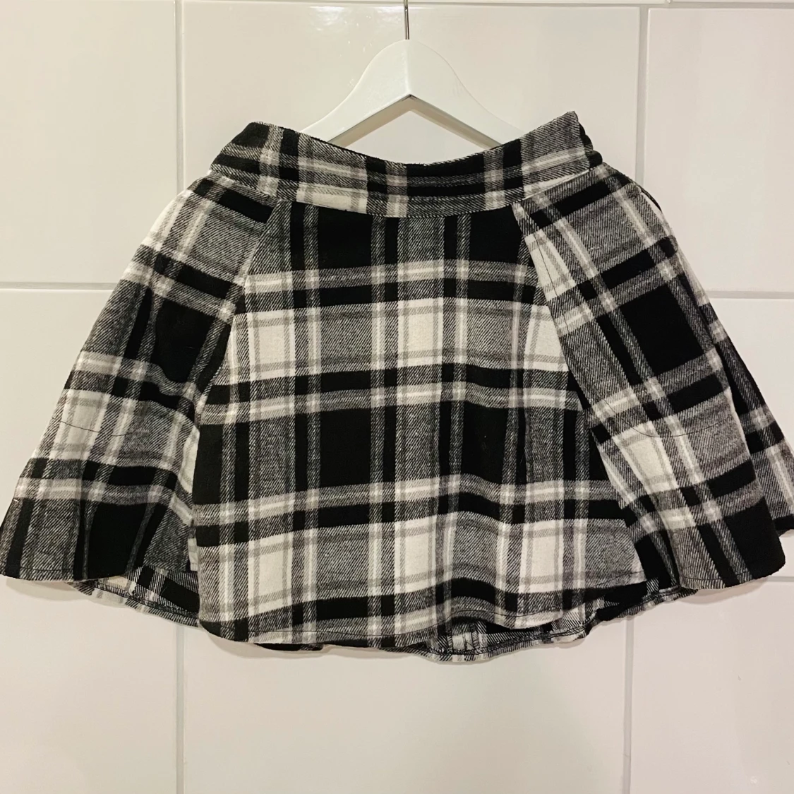 Kjol från FB Sister, storlek S - 90