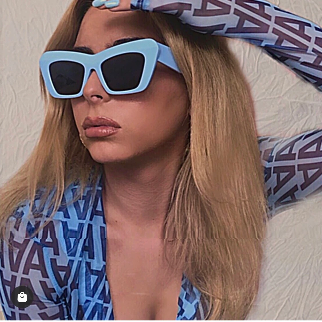 Blå mesh topp  - 90