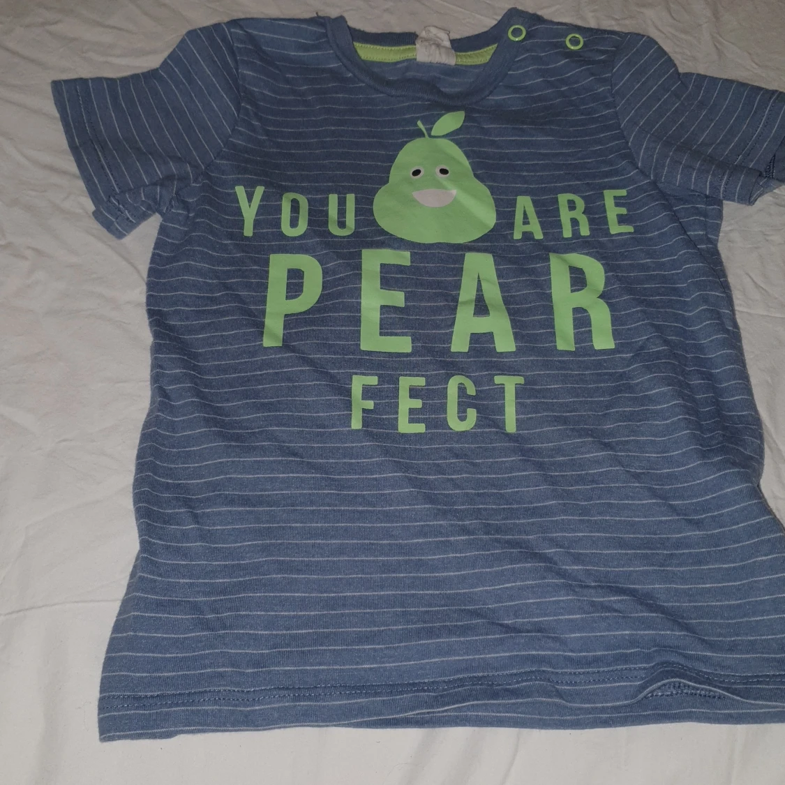 T-shirt barn strl 86