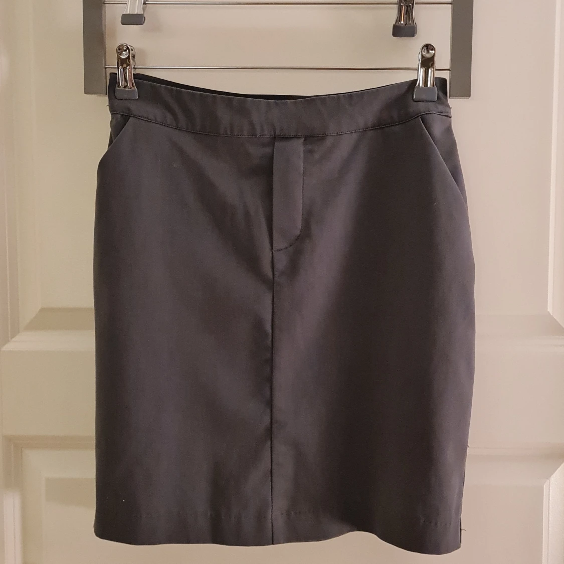 Grey mini skirt - 90