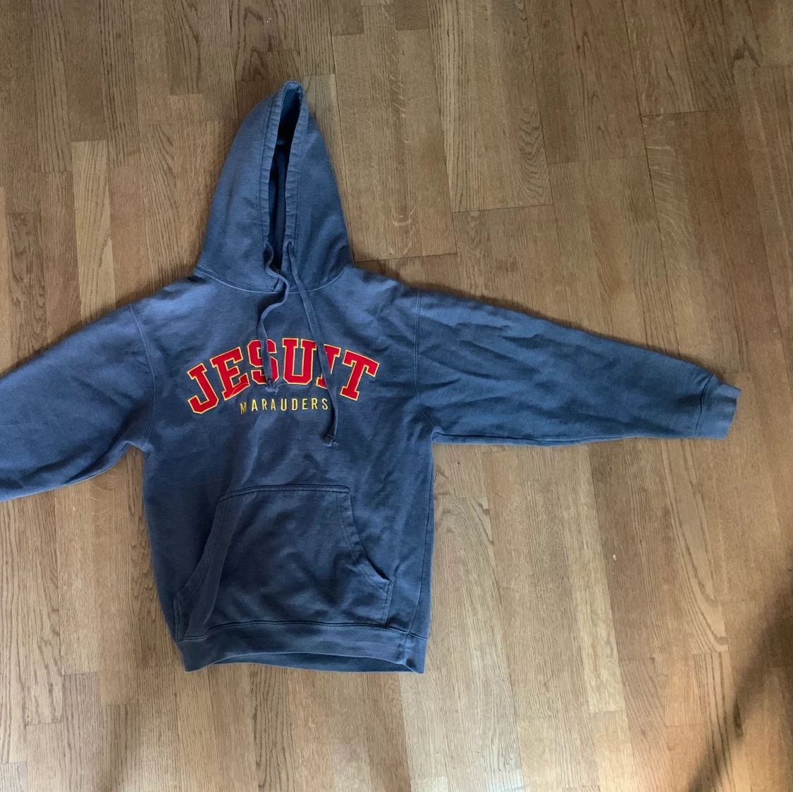 Vintage Hoodie Jesuit Marauders size S (College, University) - 91