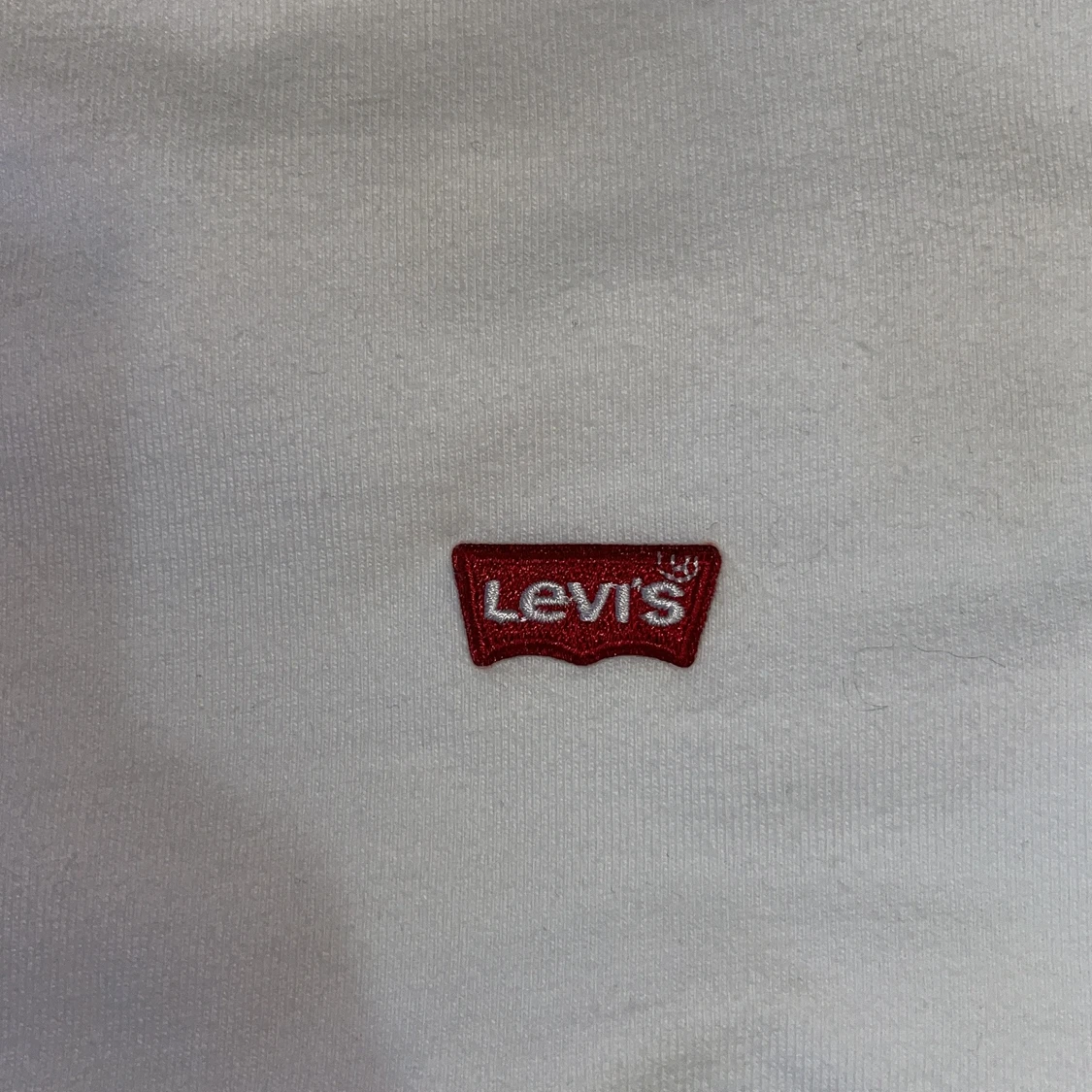 Vintage Levis t-shirt size large (strandard) - 90