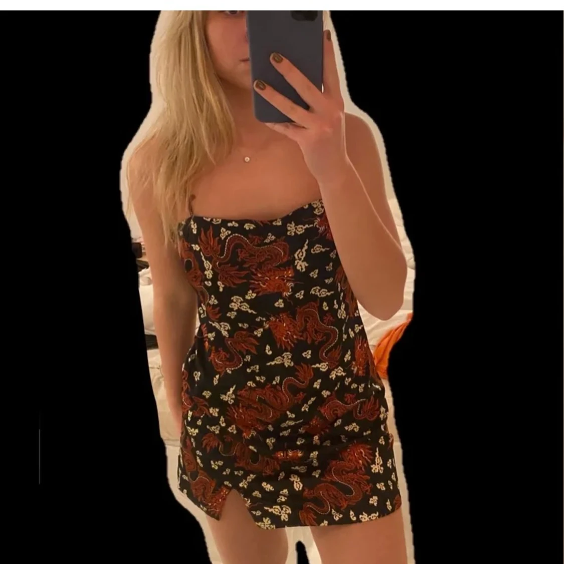 Helt oanvänd så najs klänning - 90