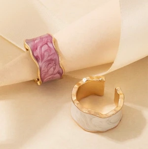 Super snygga ringar - Justerbara super snygga helt nya ringar!