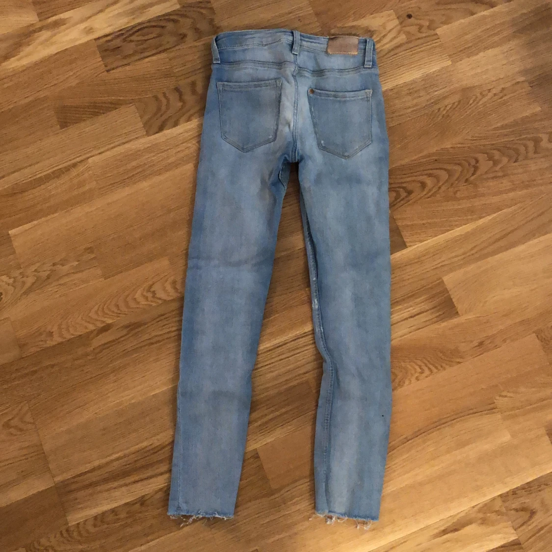Jeans från H&M  - 90
