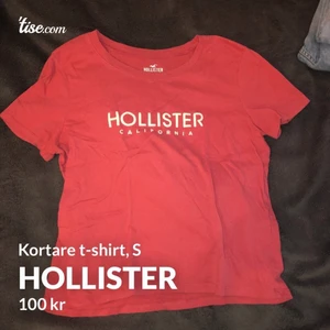 Hollister t-shirt, S - Kortare t-shirt från Hollister. Typ aldrig använd så i fint skick. Super skön och snygg tröja. Paketpris går att fixa. Köparen står för frakten, finns på fler sidor. 50kr inte 100🙃