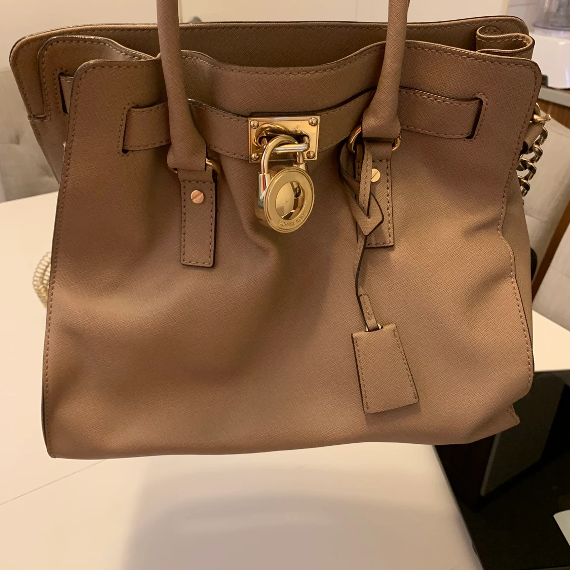 MK Väska beige ÄKTA