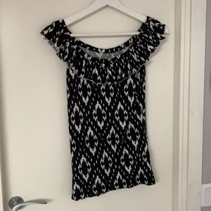 Gina linne - Stl s. Kan has off shoulder eller vanligt 