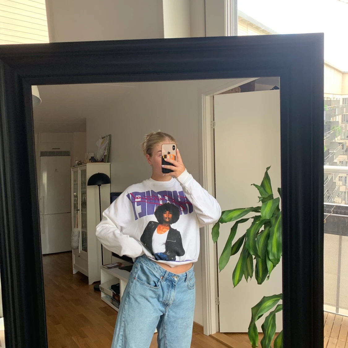 Whitney sweatshirt