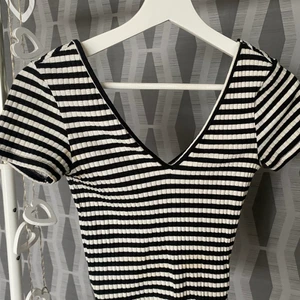 topp - stl xs, 20kr. samfraktar gärna