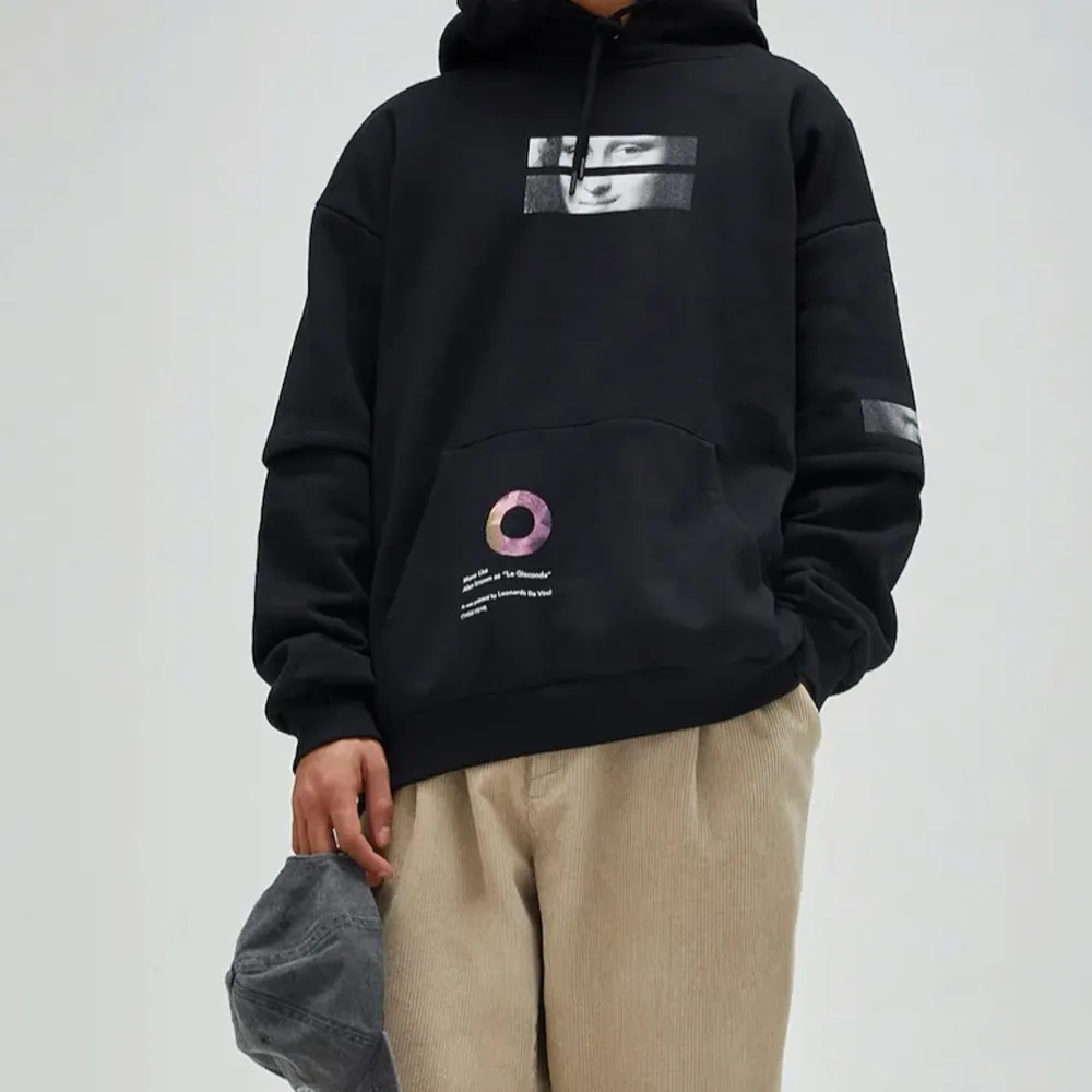 Svart Mona Lisa Hoodie Pull Bear