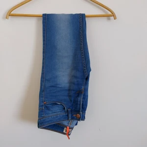 Only jeans - Only jeans stl XS i mycket fint skick. Kan skickas.