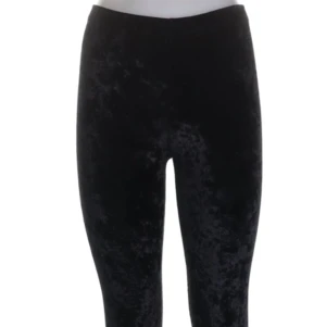 Svarta sammets tights  - Svarta sammetstights från monki, så sköna men använda ett par gånger. Bra kvalitet.